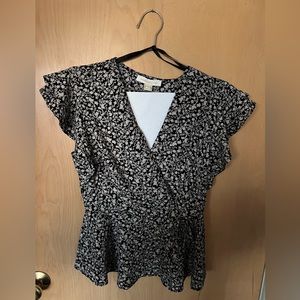 Floral cross shirt size large